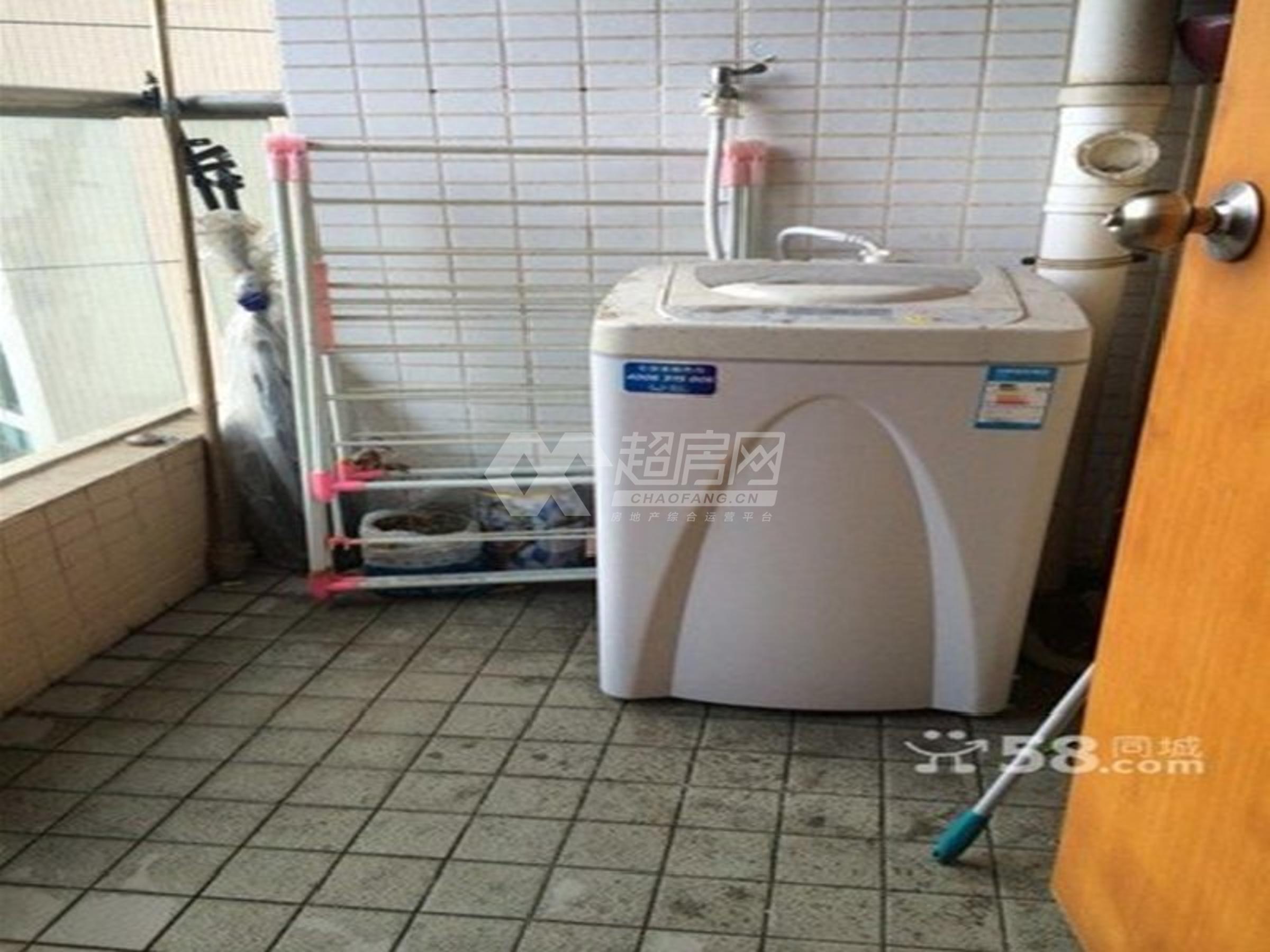 嘉仑台二手房