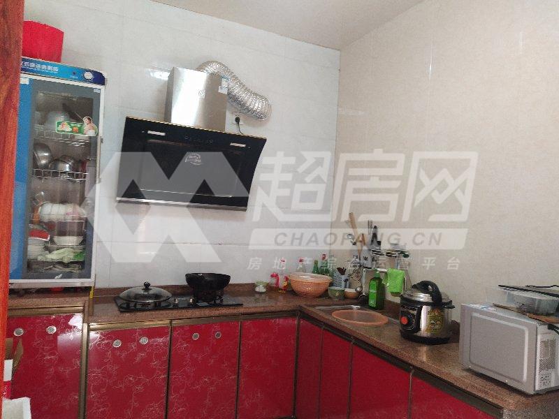 常教居委会二手房厨房及卫生间