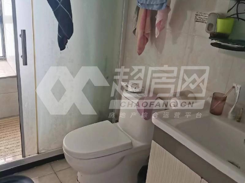 美的御海东郡二手房厨房及卫生间
