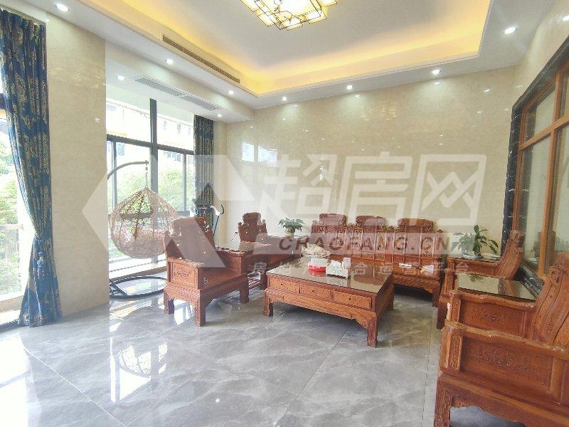 美的御海东郡（别墅）二手房客厅