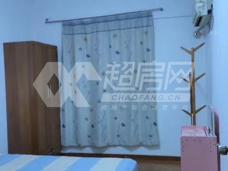 南湖花园二手房卧室