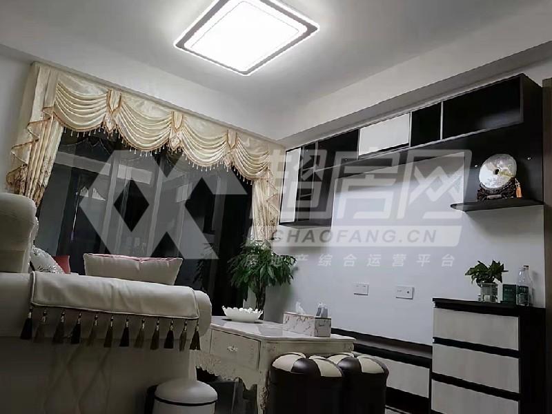 万科金域学府二手房客厅
