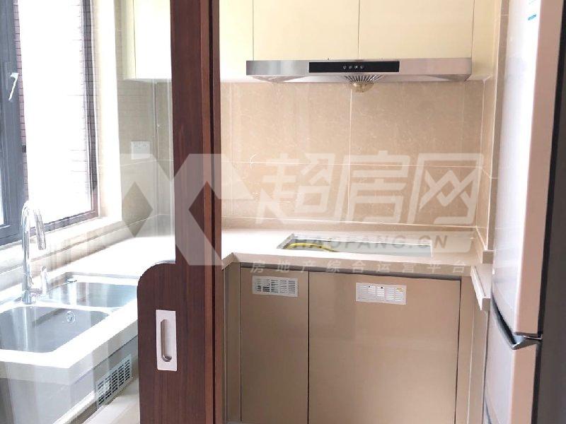 颐安灏景湾二手房厨房及卫生间