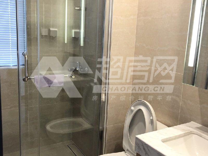 颐安灏景湾二手房阳台