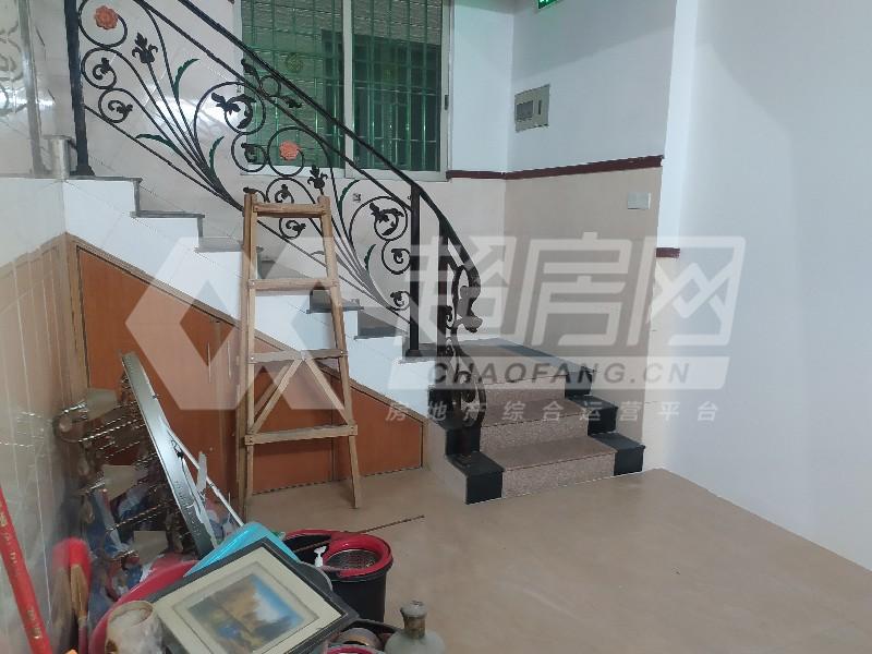 大围出租房厨房及卫生间