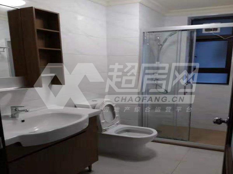碧桂园观澜苑出租房厨房及卫生间