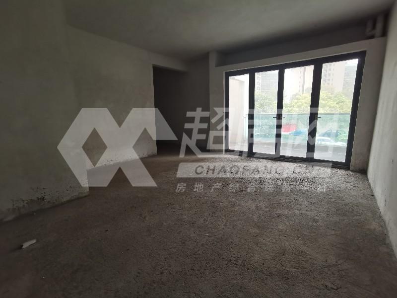 东逸湾（别墅）二手房卧室