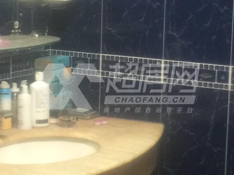 德涛居二手房卧室