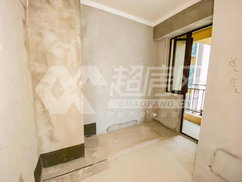 龙湖春江名城二手房厨房及卫生间