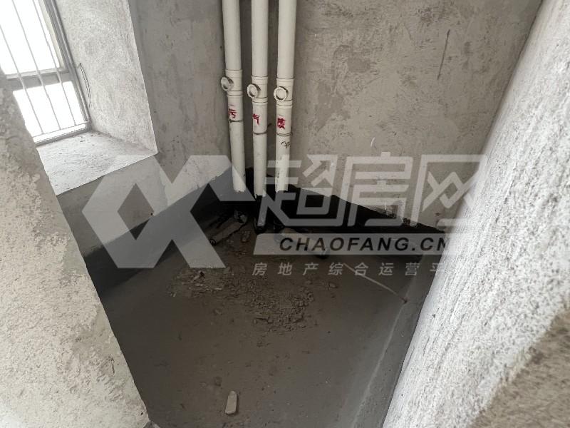 柏涛湾二手房厨房及卫生间