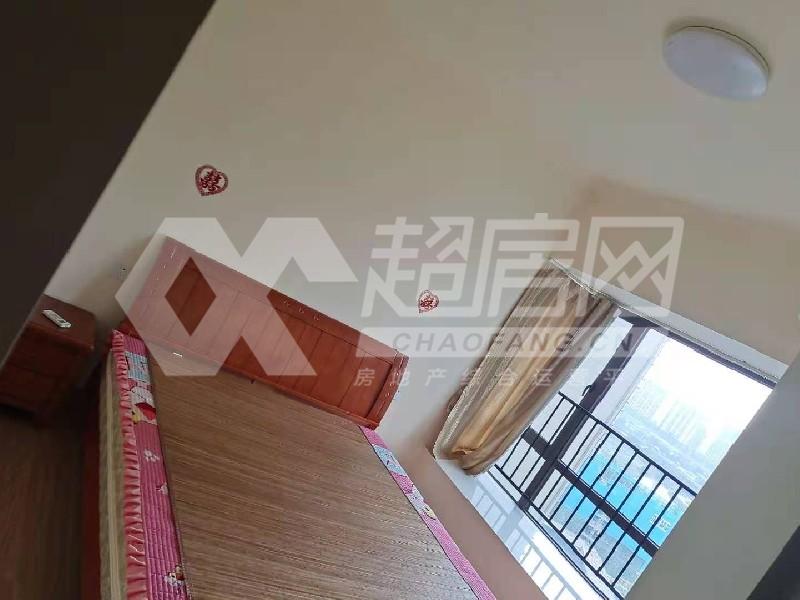 碧桂园听涛苑二手房卧室