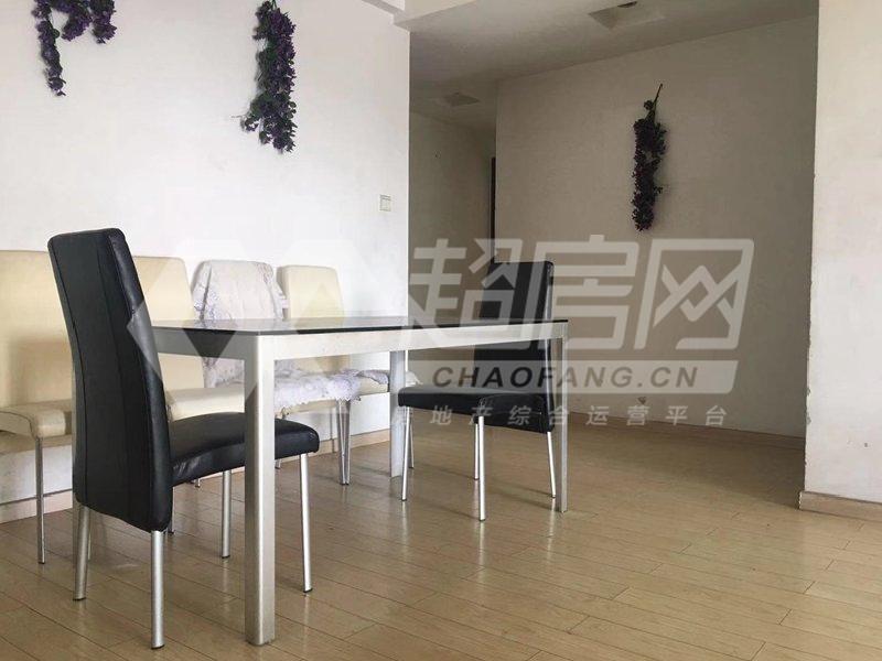 康城尚域二手房卧室