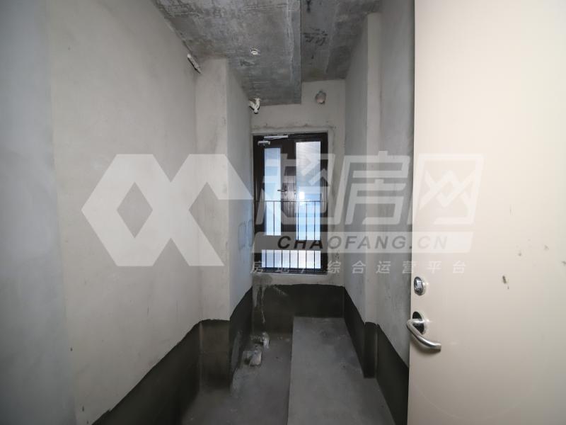 龙光天瀛二手房厨房及卫生间