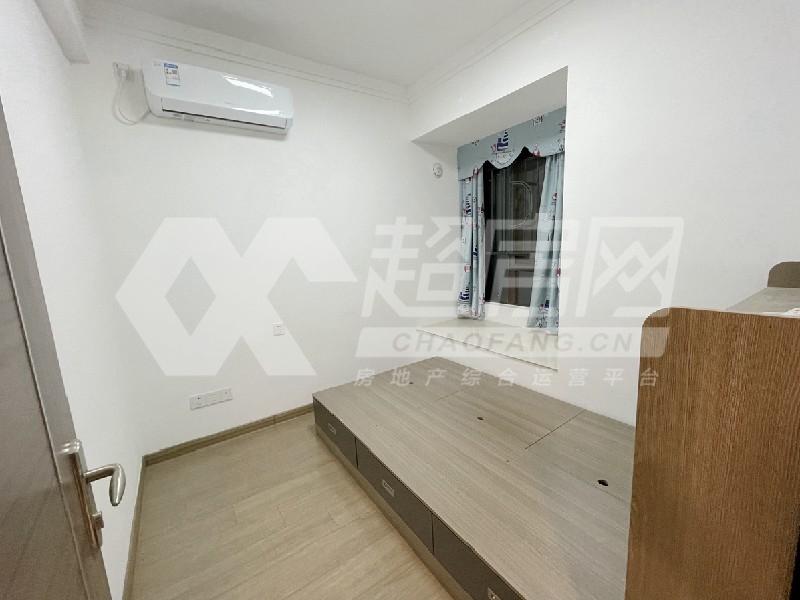 碧桂园美的·水木菁华二手房卧室