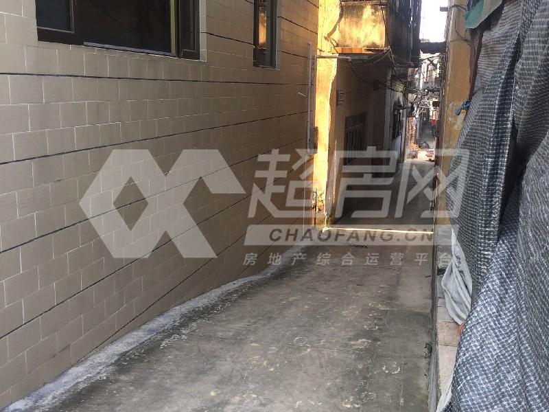 旧寨二手房阳台