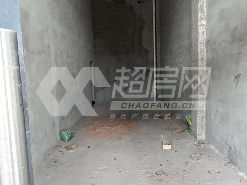 华侨城天鹅堡二手房客厅