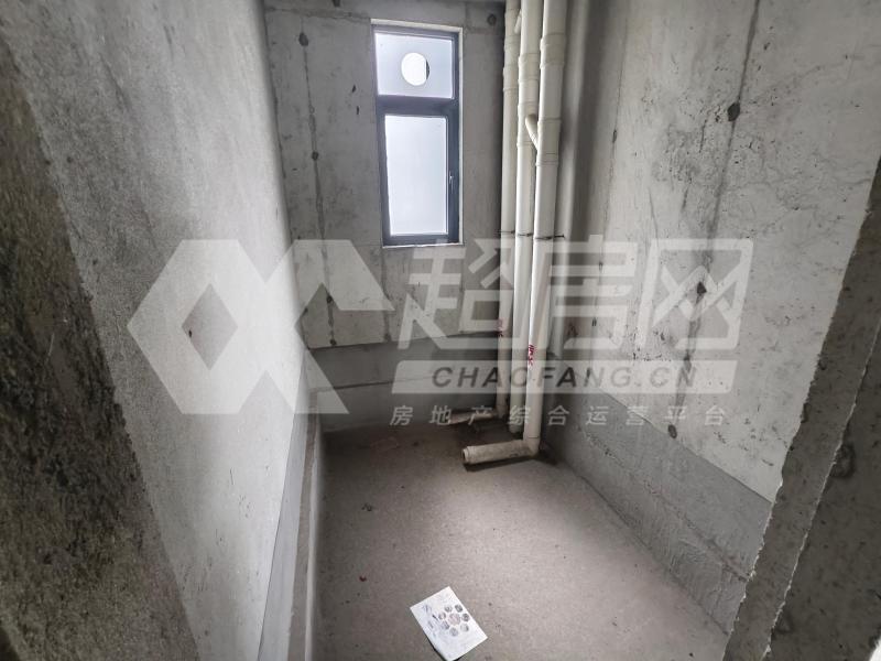 美的御海东郡二手房厨房及卫生间
