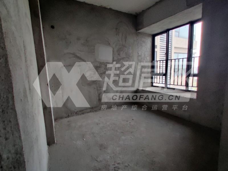 保利外滩一号二手房卧室