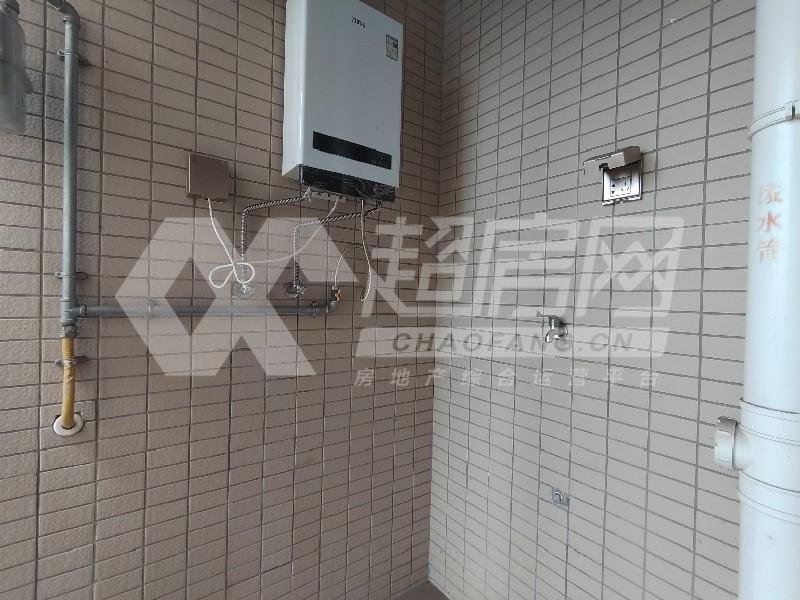伦教保利中央公园二手房阳台