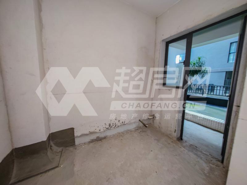 双子星二手房厨房及卫生间