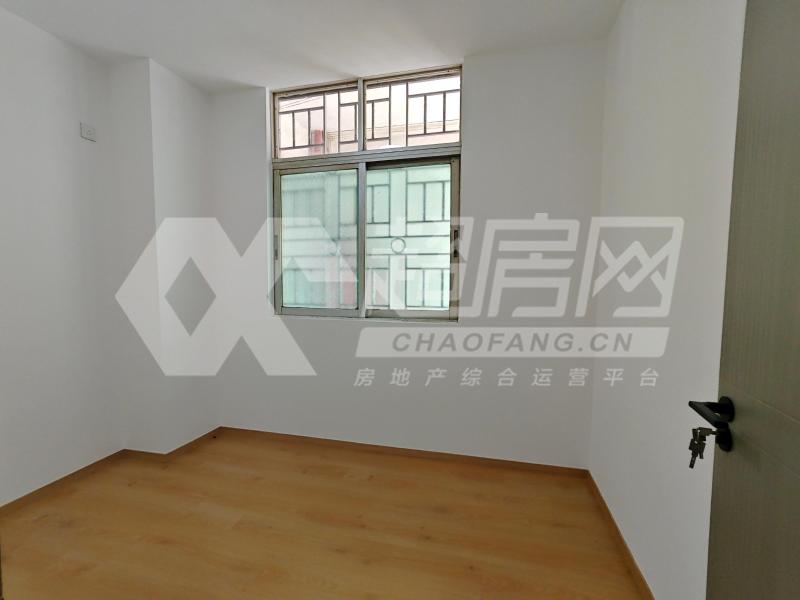 富丽华大厦二手房卧室