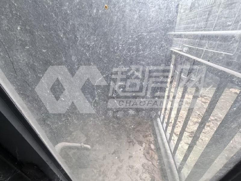 南湖花园二手房阳台