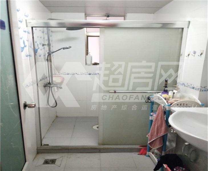粤顺豪庭二手房客厅