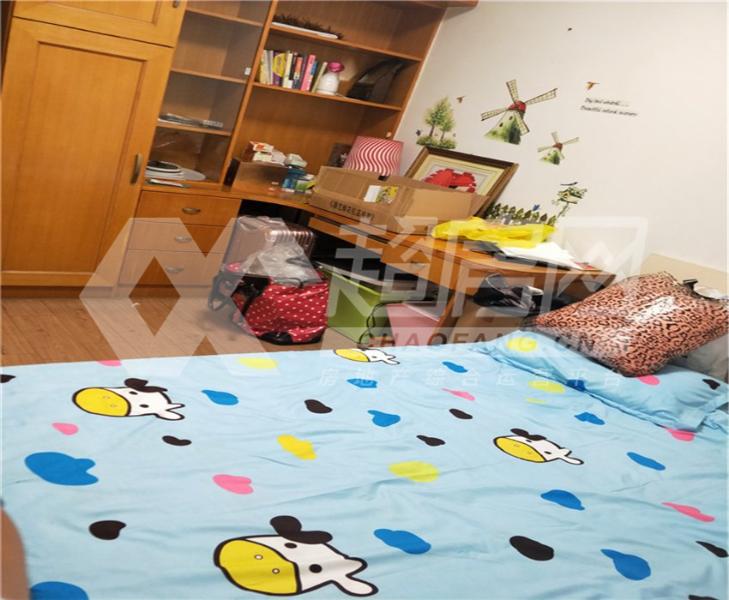 粤顺豪庭二手房卧室