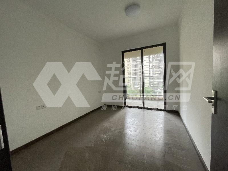 保利悦公馆二手房卧室