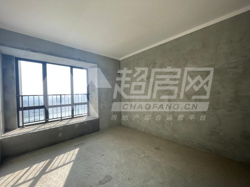 龙湖春江名城二手房卧室