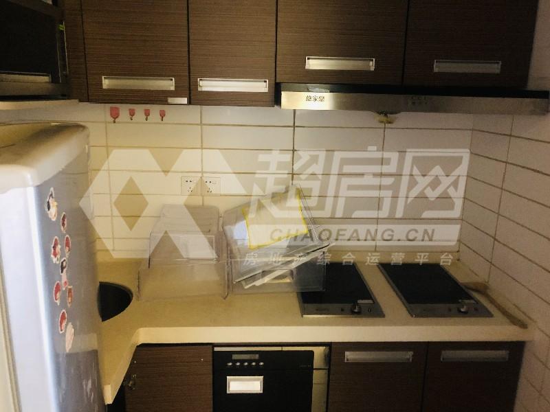 明日华府二手房厨房及卫生间