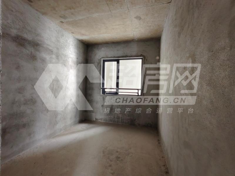 美的御海东郡二手房卧室