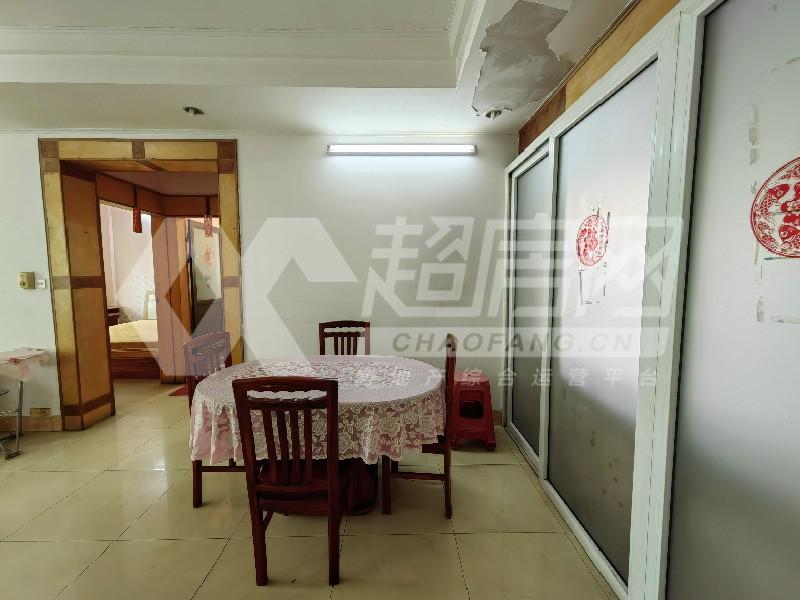 昌盛豪苑二手房客厅