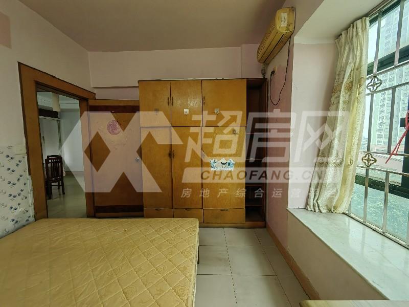 昌盛豪苑二手房卧室