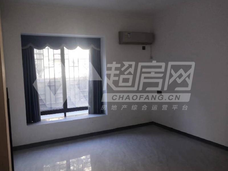 聚雅华庭二手房卧室