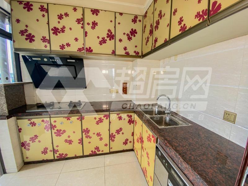 廊桥名轩二手房厨房及卫生间
