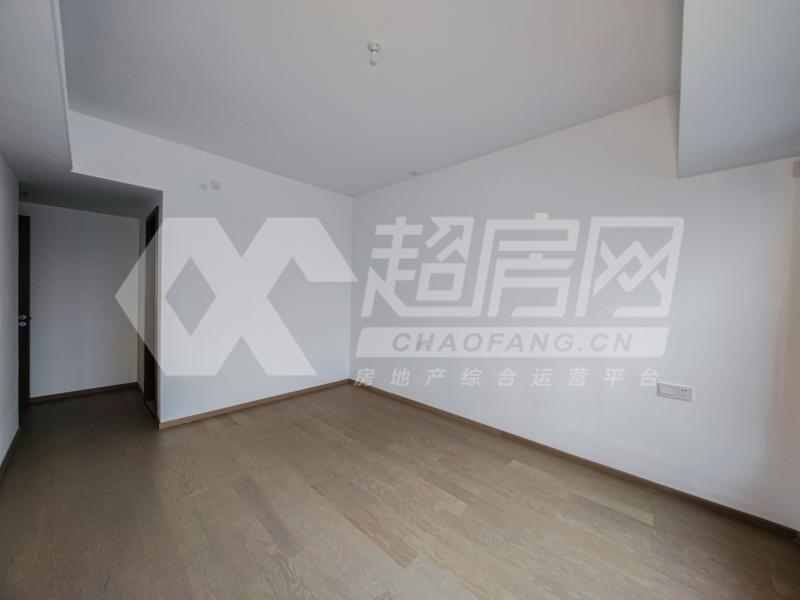 龙光天瀛二手房卧室