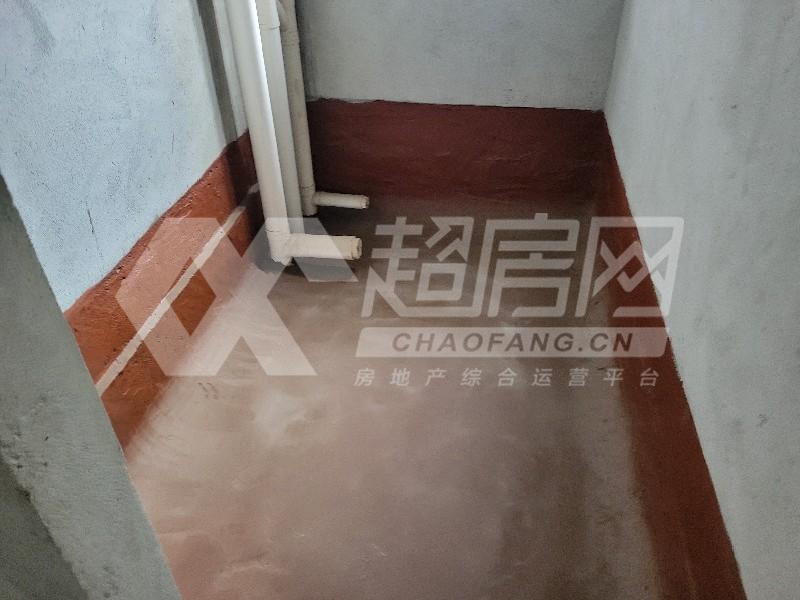 君兰江山二手房厨房及卫生间