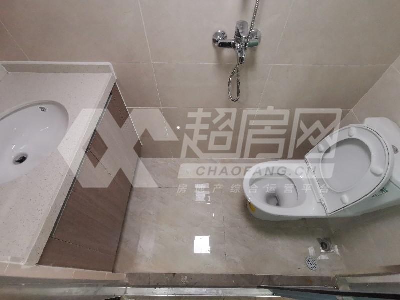 云谷广场（商住楼）出租房厨房及卫生间