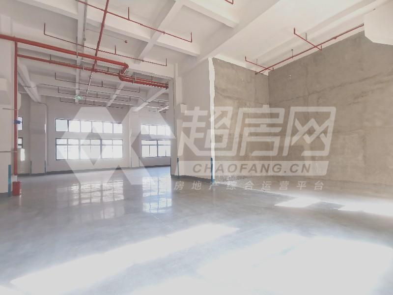 智富百利园出租房厨房及卫生间