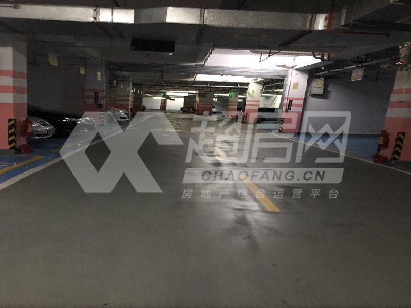 万邦商业广场二手房客厅
