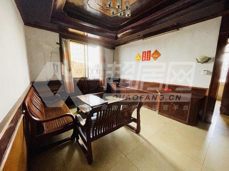 杏福苑二手房客厅