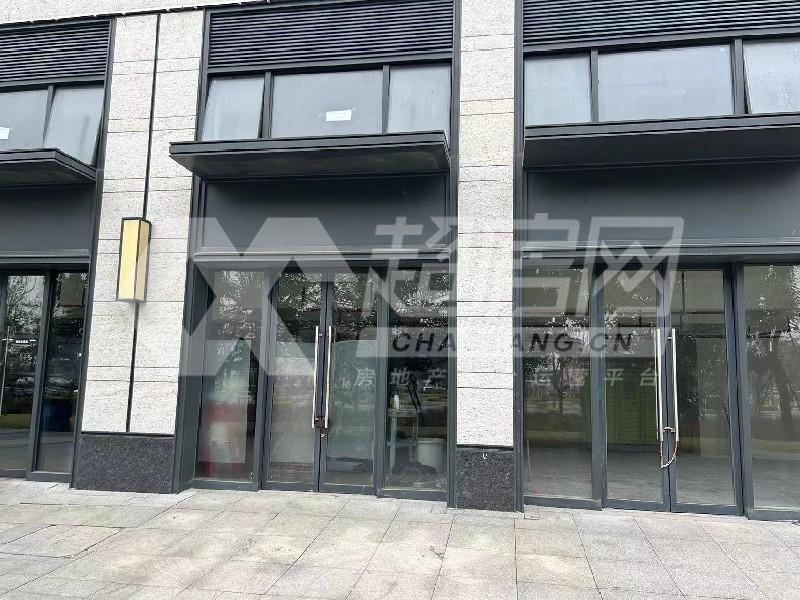 华侨城天鹅堡二手房厨房及卫生间