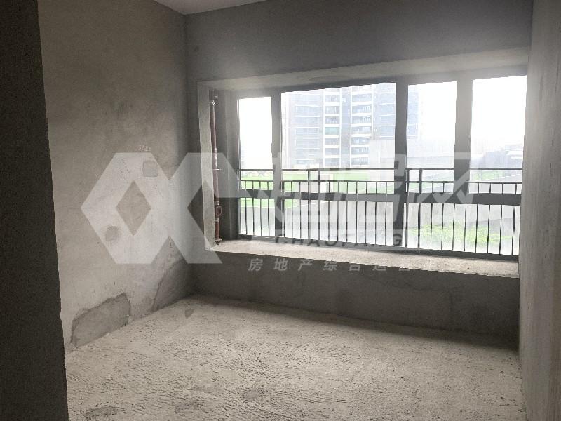 海骏达宫馆二手房卧室