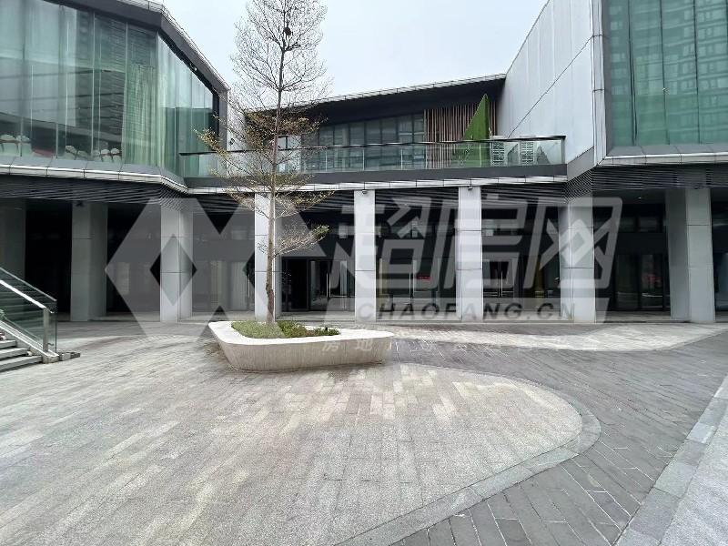 华侨城天鹅堡二手房卧室