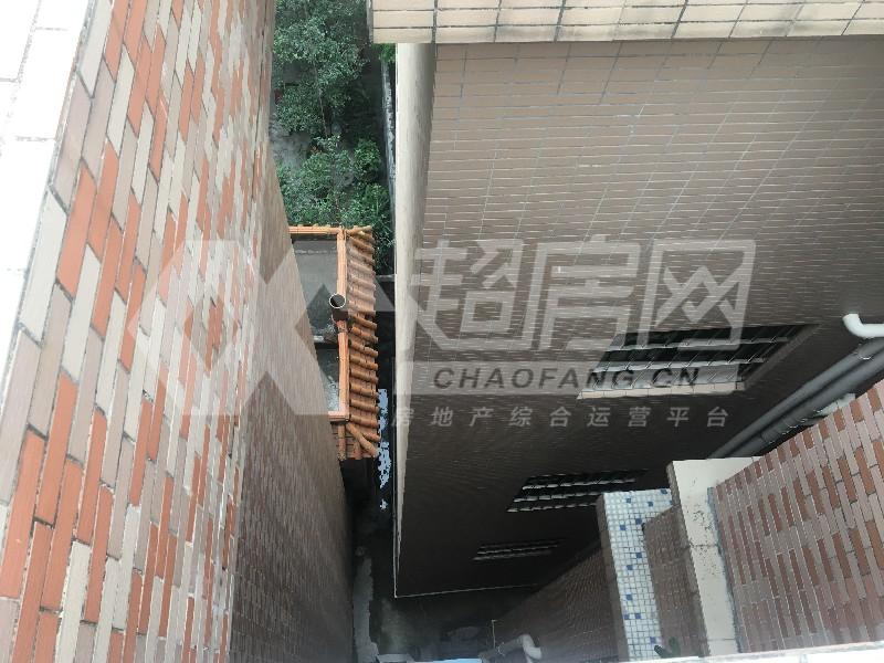 世埠居委会二手房厨房及卫生间