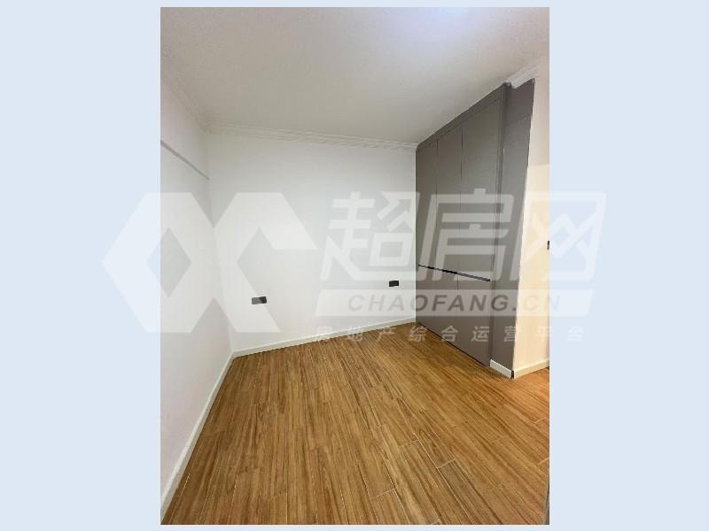 丰盛豪庭二手房卧室