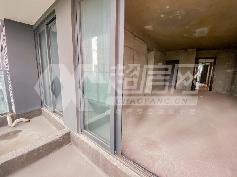 华侨城天鹅堡二手房阳台