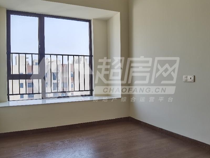 碧桂园晴澜苑二手房卧室