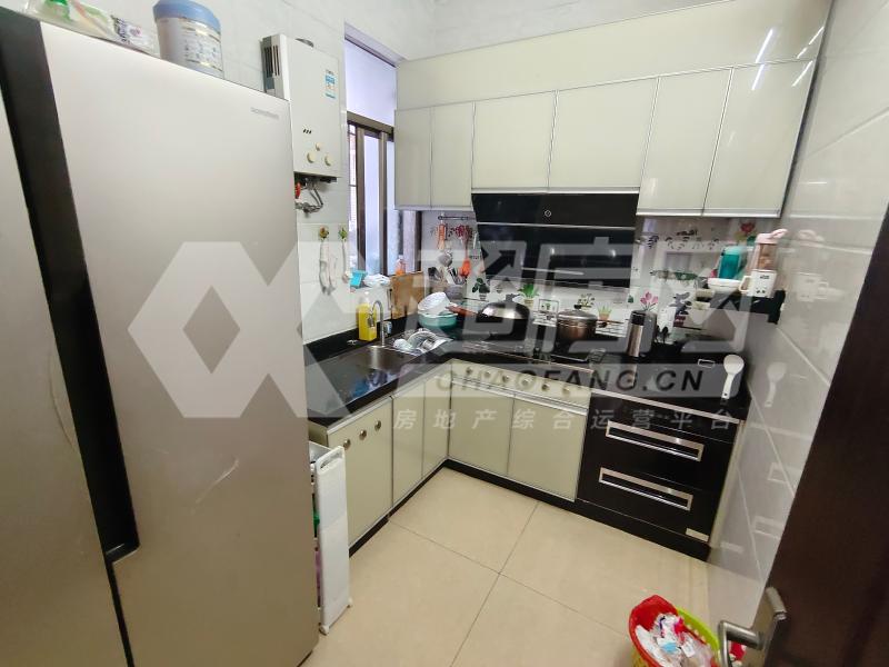 锦绣新村（大良）二手房厨房及卫生间